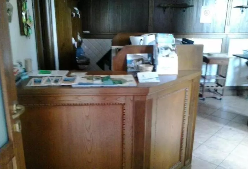 ホテル Agriturismo Casalino