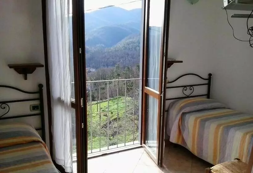 ホテル Agriturismo Casalino