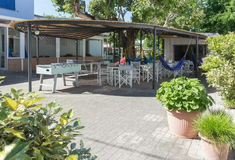 Hotelli Locanda Villa Fiori