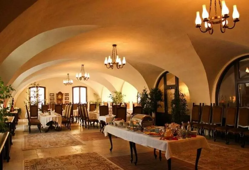 Hotel Medieval