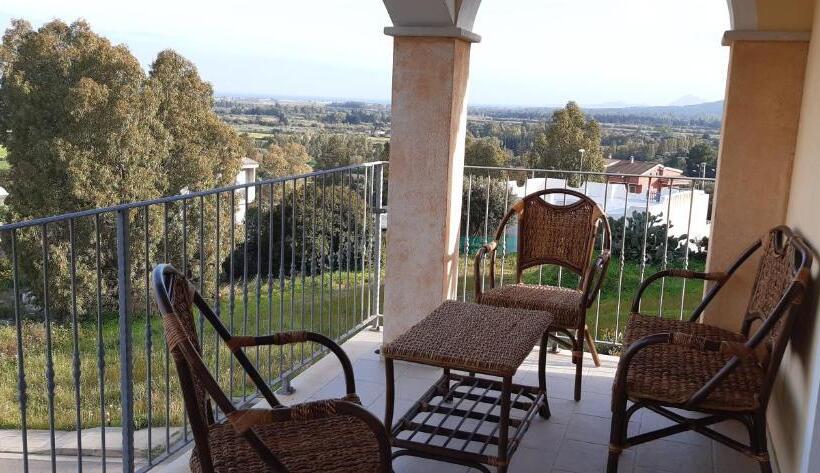 膳宿费 Affittacamere Belvedere La Peonia