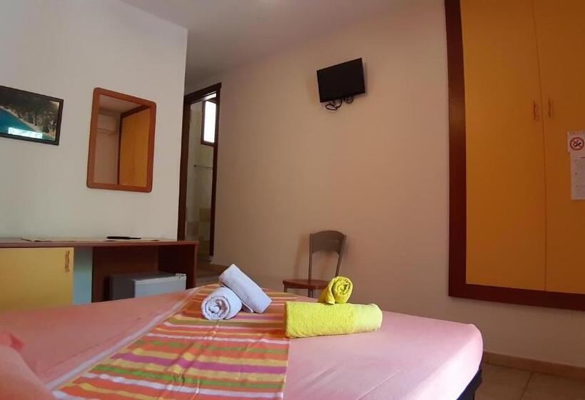 פנסיון Guesthouse Affittacamere Goloritzè