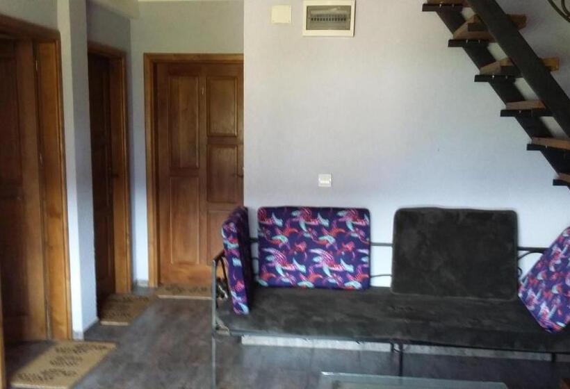 Pensiunea Lacul Albesti