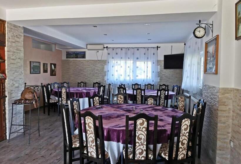 Pensiunea Lacul Albesti