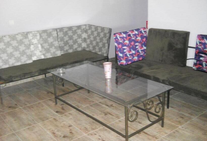 Pensiunea Lacul Albesti