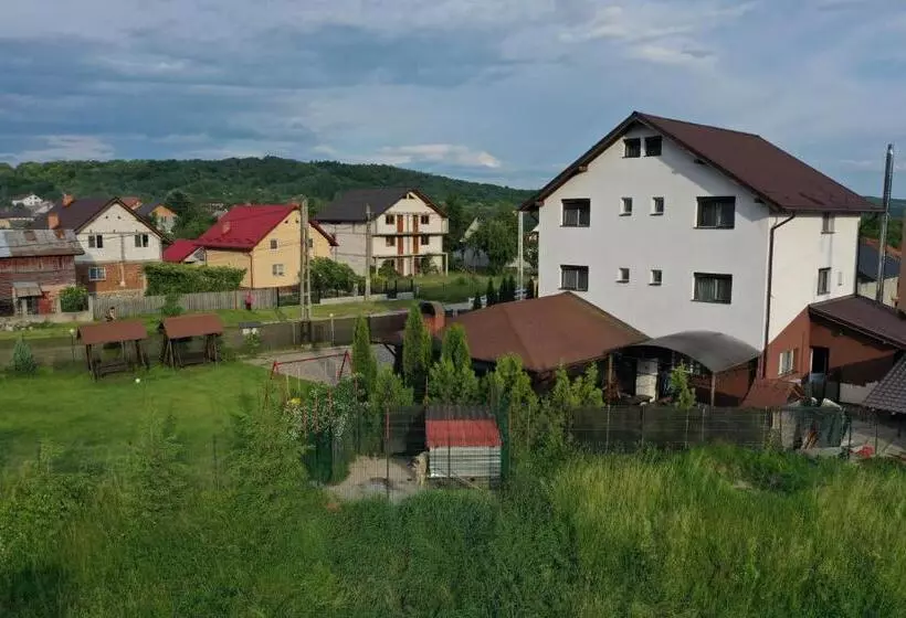 Pensiunea Lacul Albesti