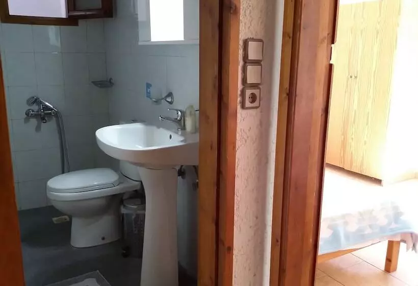 Exclusive Cottage In S West Crete In A Quiet Olive Grove Near The Sea