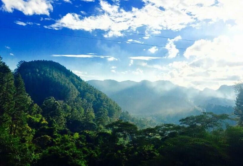 Hotel Adhi S Place Ella