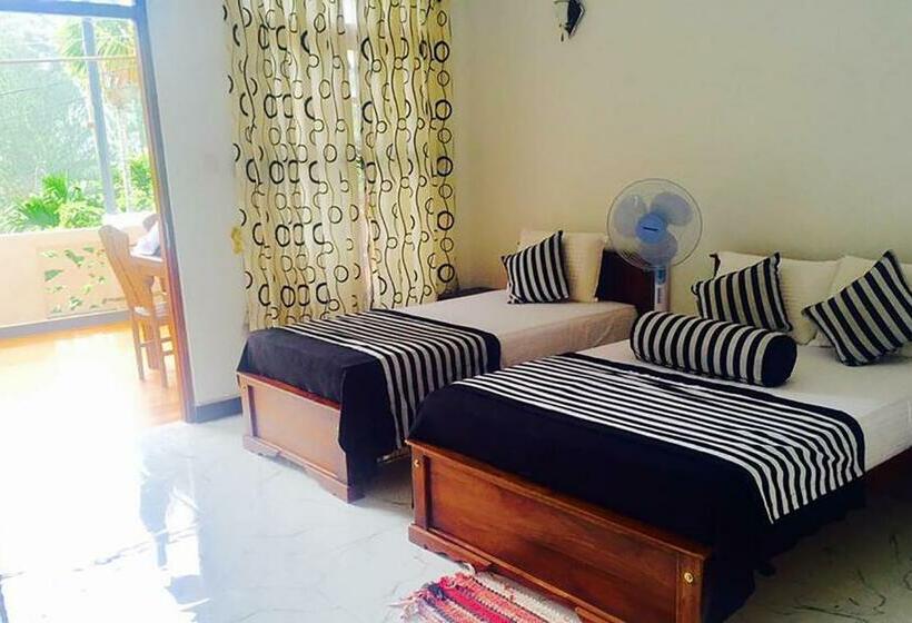 Hotel Adhi S Place Ella