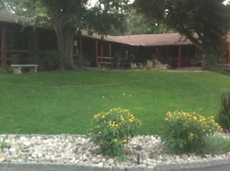 Отель Riverview Lodge