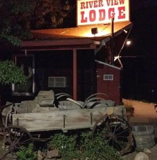 Отель Riverview Lodge