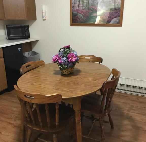 Мотель Brentwood Motor Inn