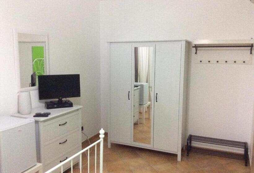 Pensjonat B&b In Residence ...a Due Passi Dalla Scala Dei Turchi