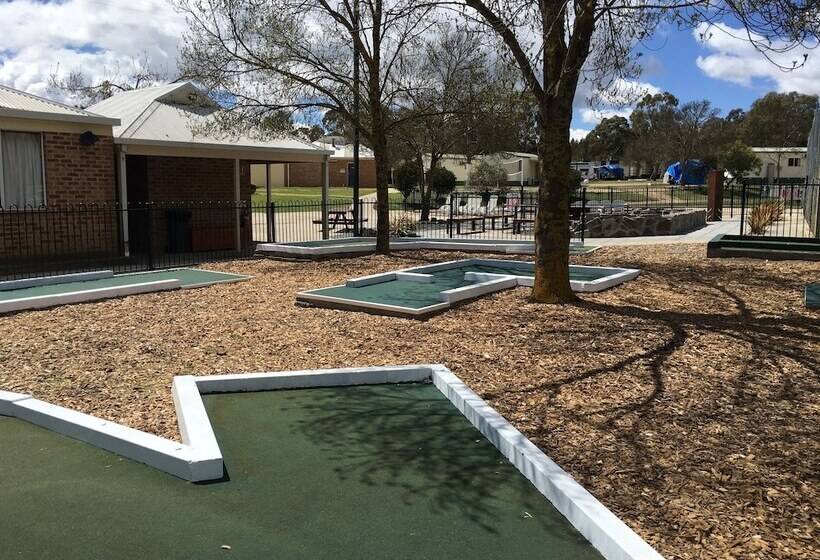 Capital Country Holiday Park