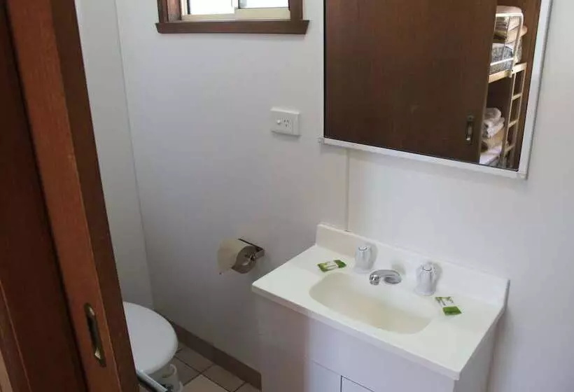 Capital Country Holiday Park