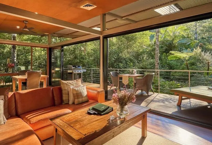 Crystal Creek Rainforest Retreat