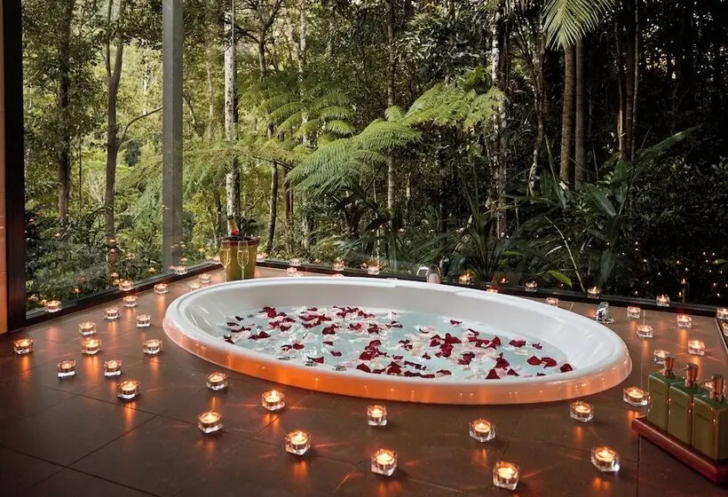 Crystal Creek Rainforest Retreat