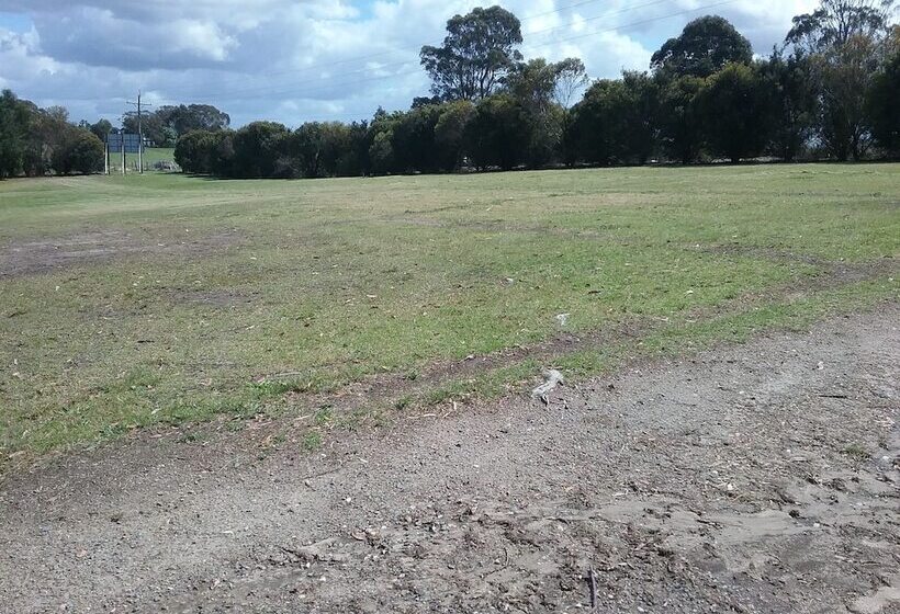 호텔 Lakes Caravilla Caravan Park