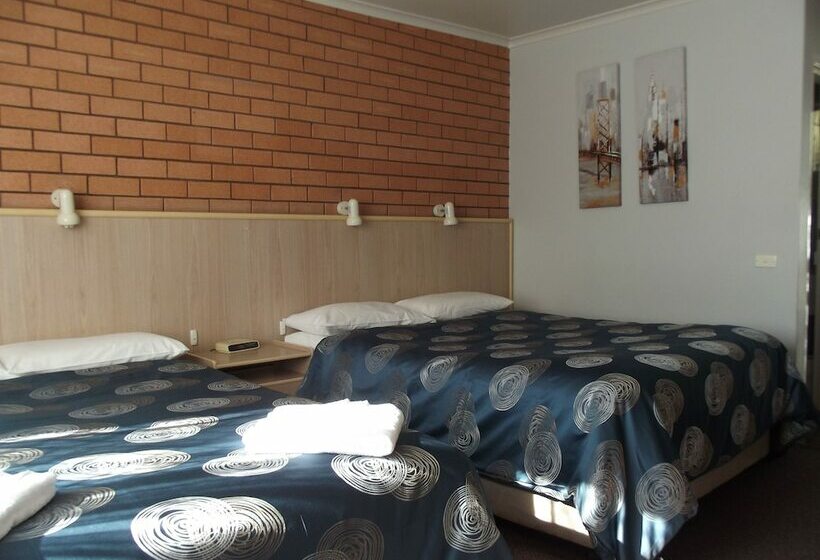 汽车旅馆  Centabrook Motor Inn