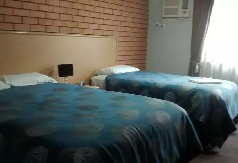 Motelli Centabrook Motor Inn