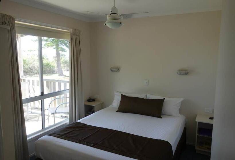 리조트 Diamond Beach Holiday Park