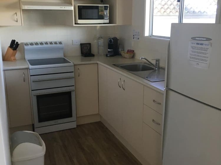 리조트 Diamond Beach Holiday Park