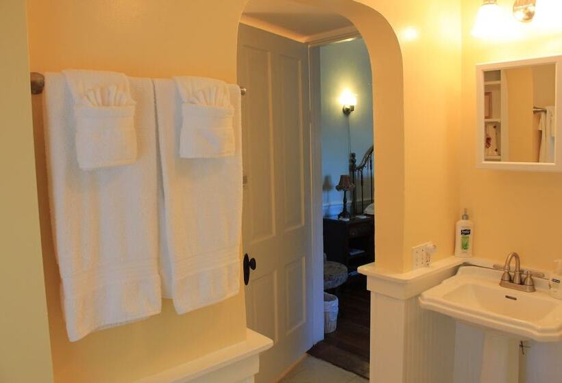 مبيت وإفطار Mount Dora Historic Inn