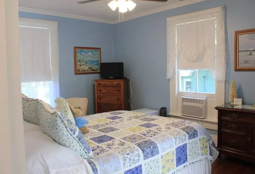 Aamiaismajoitus (B&B) Mount Dora Historic Inn