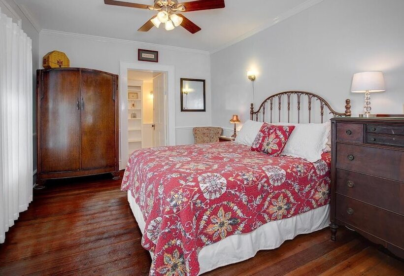 مبيت وإفطار Mount Dora Historic Inn