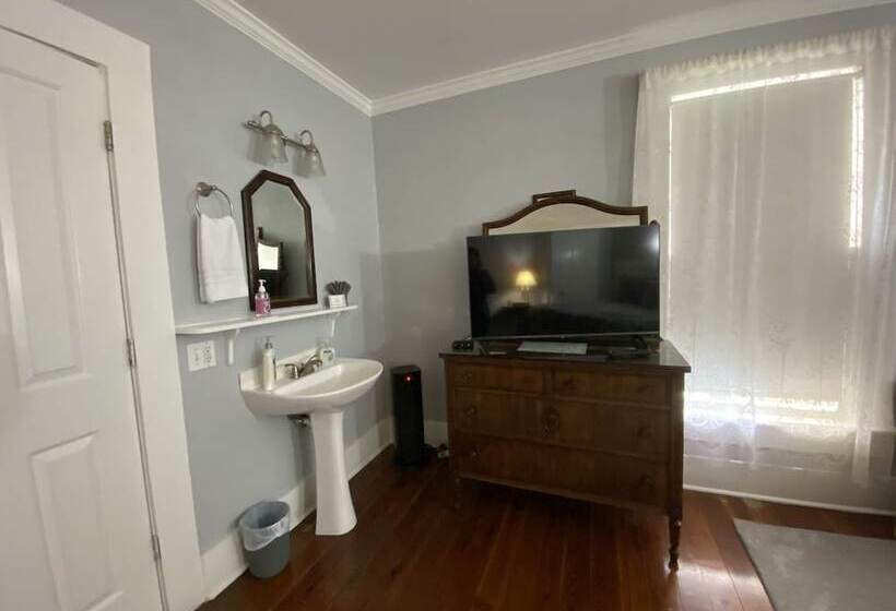 مبيت وإفطار Mount Dora Historic Inn