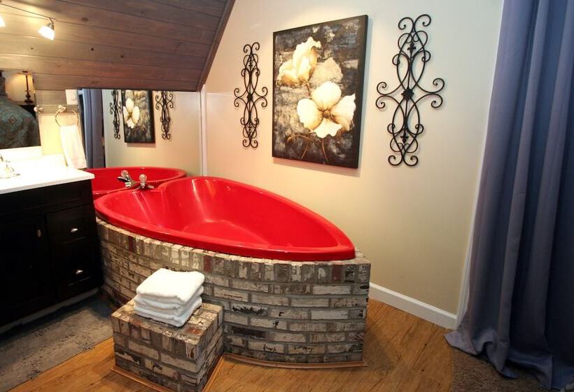 Honeymoon Hills Gatlinburg Cabin Rentals