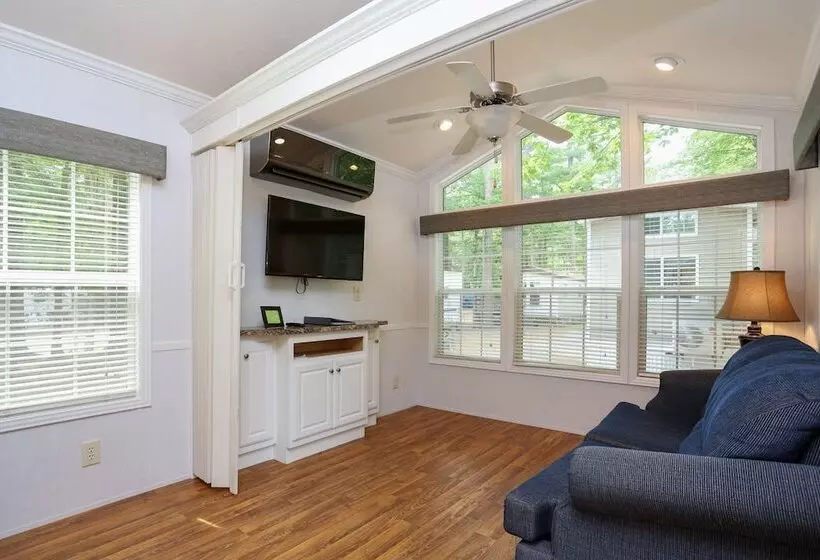 ホテル Moody Beach Rv Campground