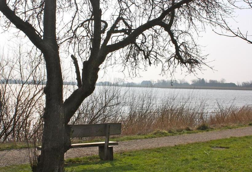 בית מלון כפרי Rudbøl Grænsekro