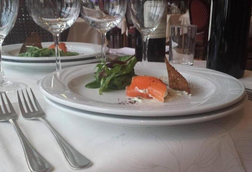 בית מלון כפרי Rudbøl Grænsekro