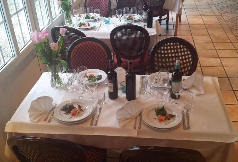 בית מלון כפרי Rudbøl Grænsekro