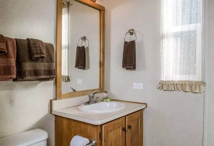 Hotelli Russian River Rv Campground