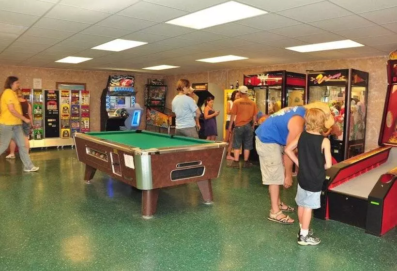 Plymouth Rock Camping Resort