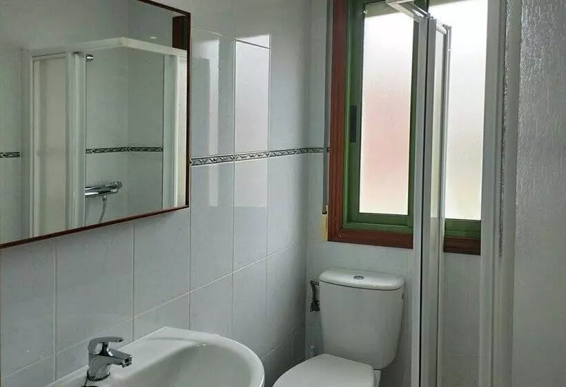 Apartamentos Portonovo Playa 3000