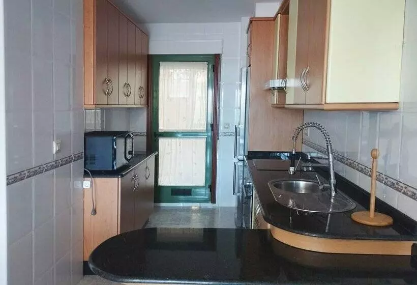 Apartamentos Portonovo Playa 3000