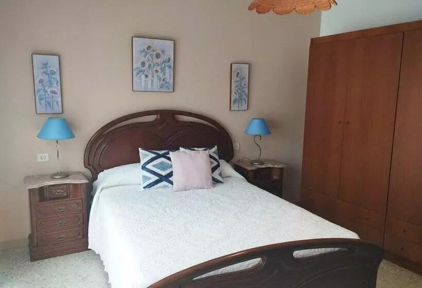 Apartamentos Portonovo Playa 3000