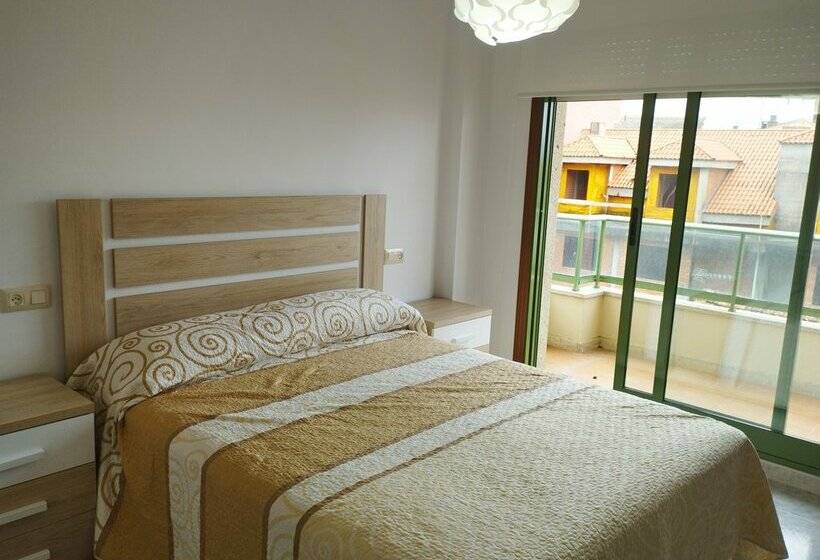 Apartamentos Portonovo Playa 3000