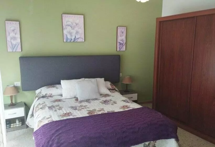 Apartamentos Portonovo Playa 3000