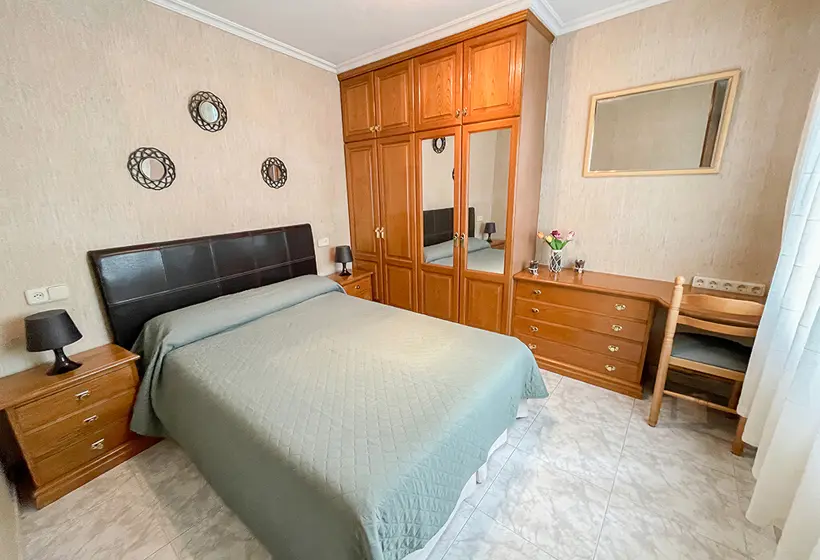 Apartamentos Portonovo Playa 3000