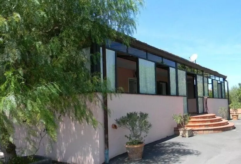 Maaseutuhotelli Gianferrante