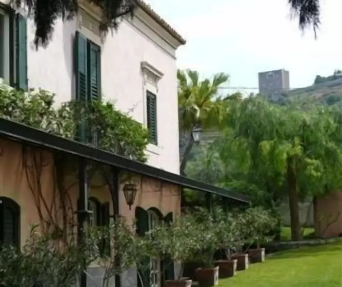 Maaseutuhotelli Gianferrante