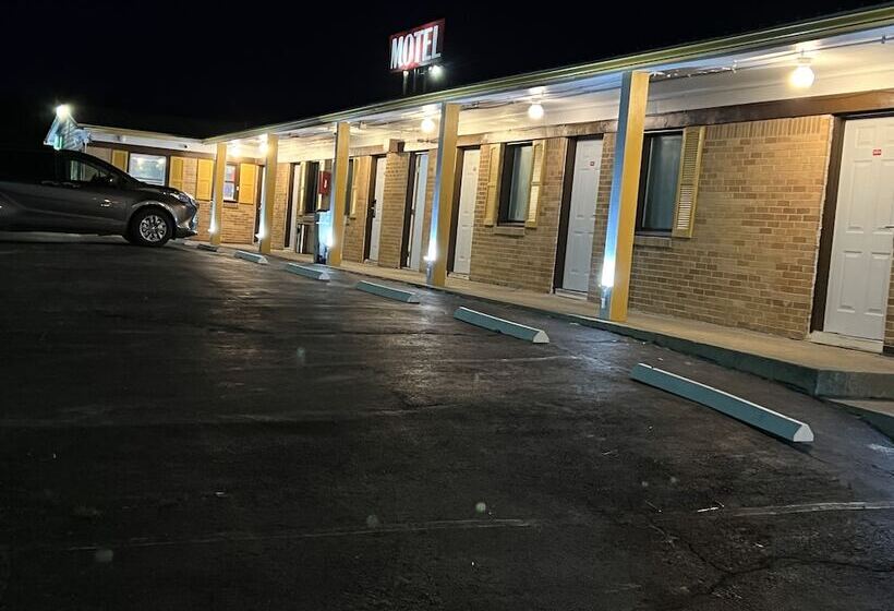 モーテル Laci S Country Inn