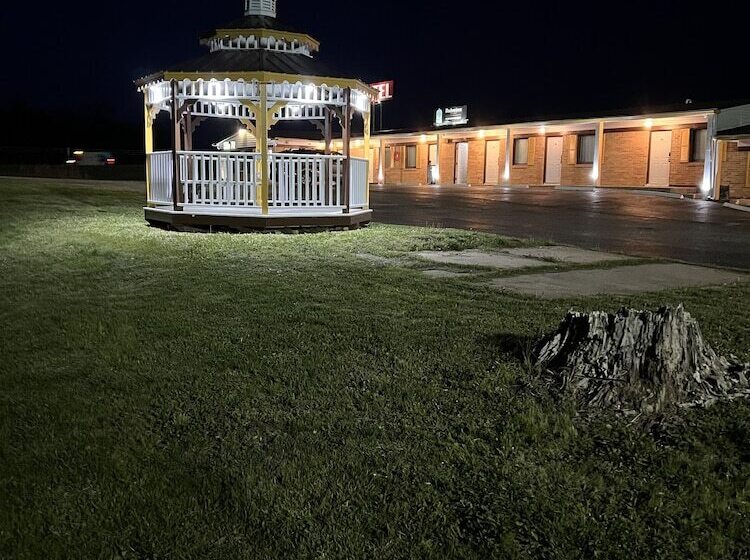 モーテル Laci S Country Inn