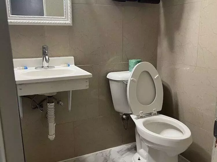 Motelli Laci S Country Inn