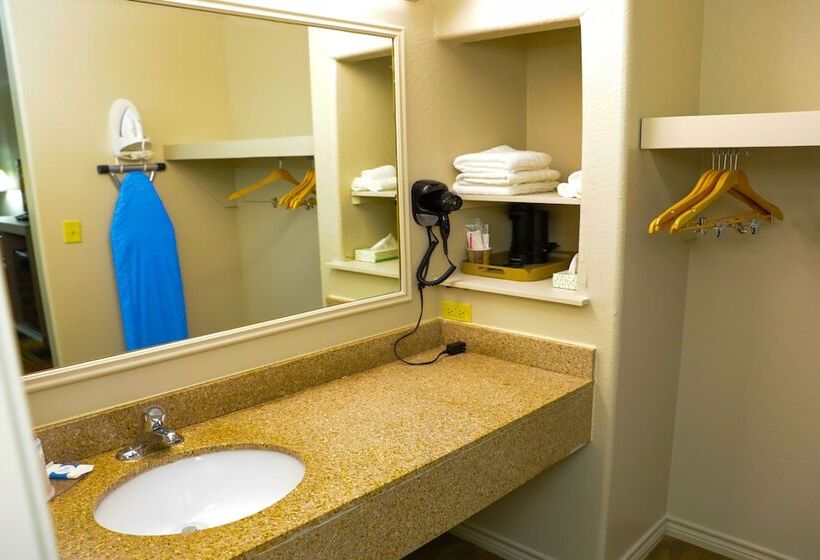 فندق على الطريق Wintergarden Inn