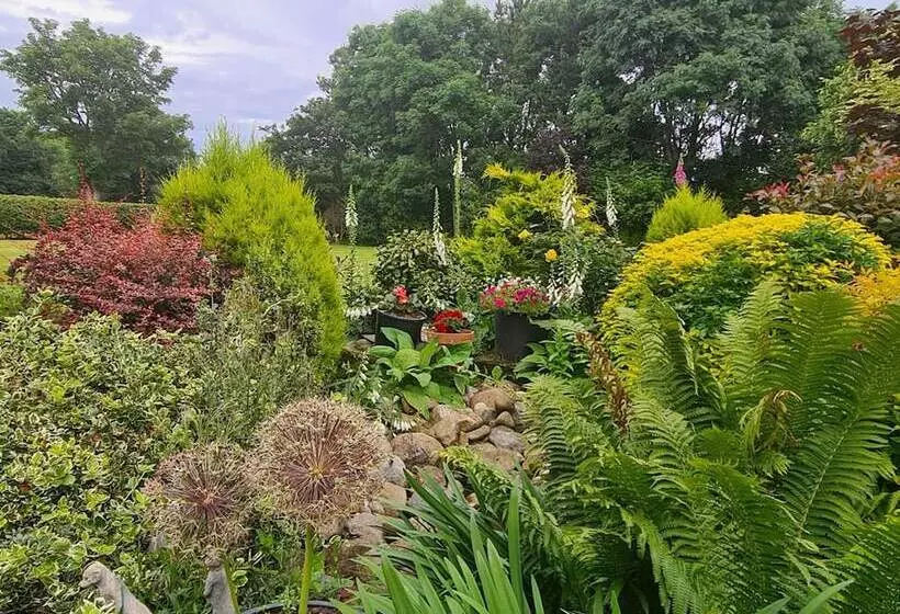 Paddock Cottage   Thorpe Arnold, Melton Mowbray